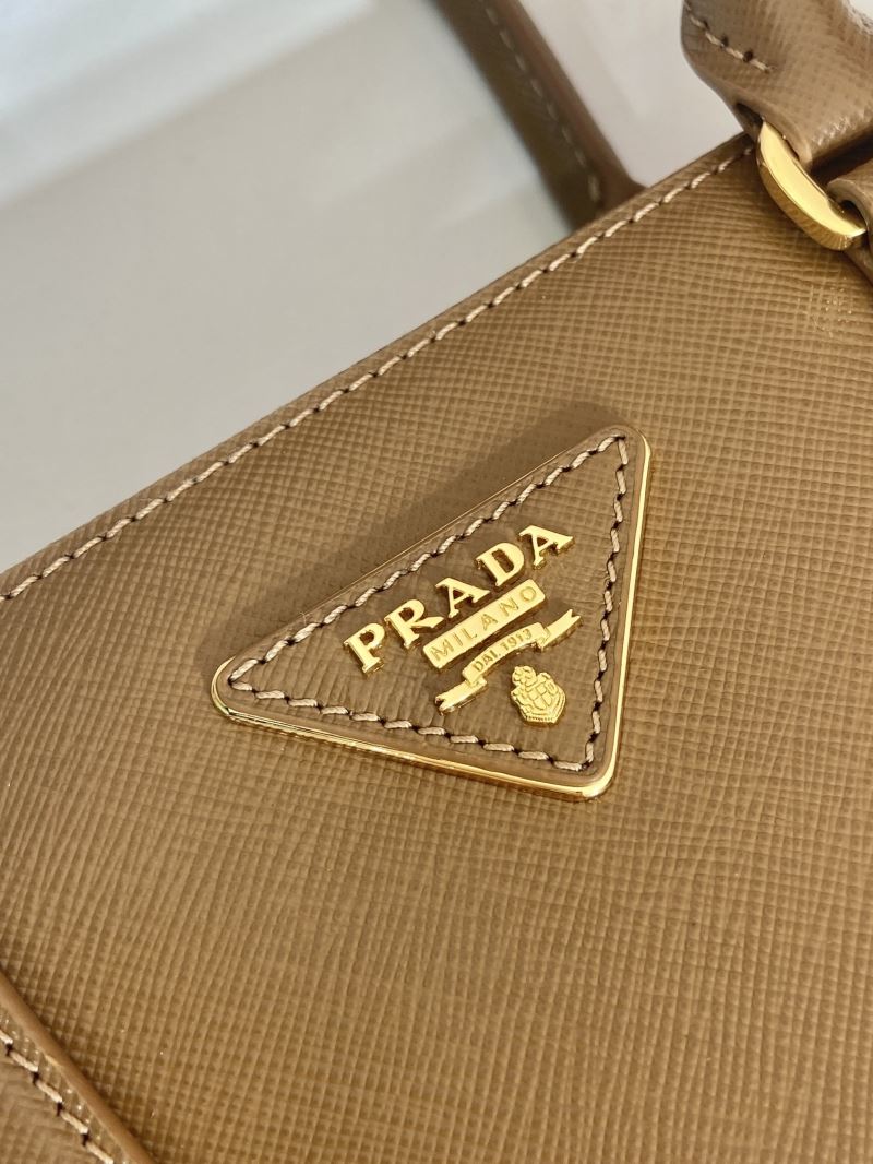 Pra*a top handle bags